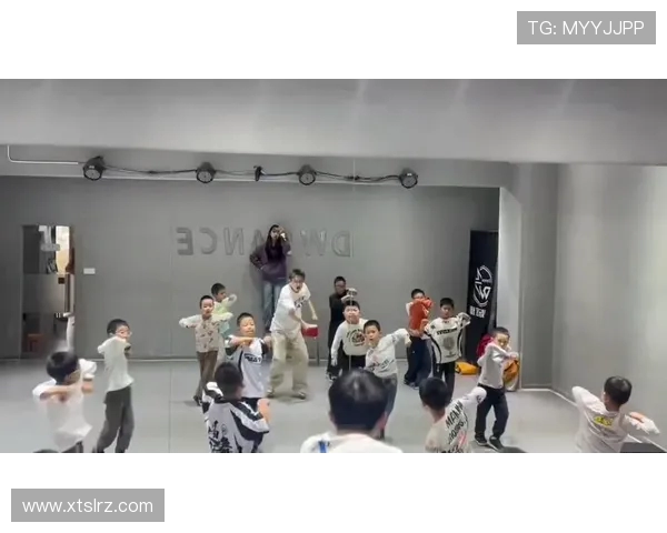 杭州街舞队如何通过进攻革新引领街舞新潮流与风尚 杭州街舞队如何通过进攻革新引领街舞新潮流与风尚